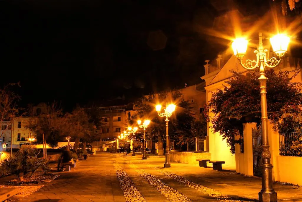 Domo Acabara Bed & Breakfast Alghero Italy